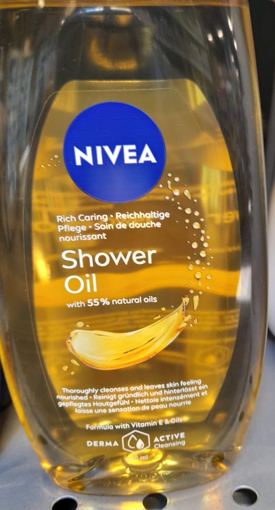 NIVEA  Shower Oil with 55% natural oil 200 ml